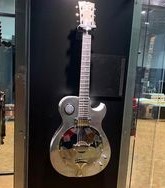 The Rezentine in Guitar Museum