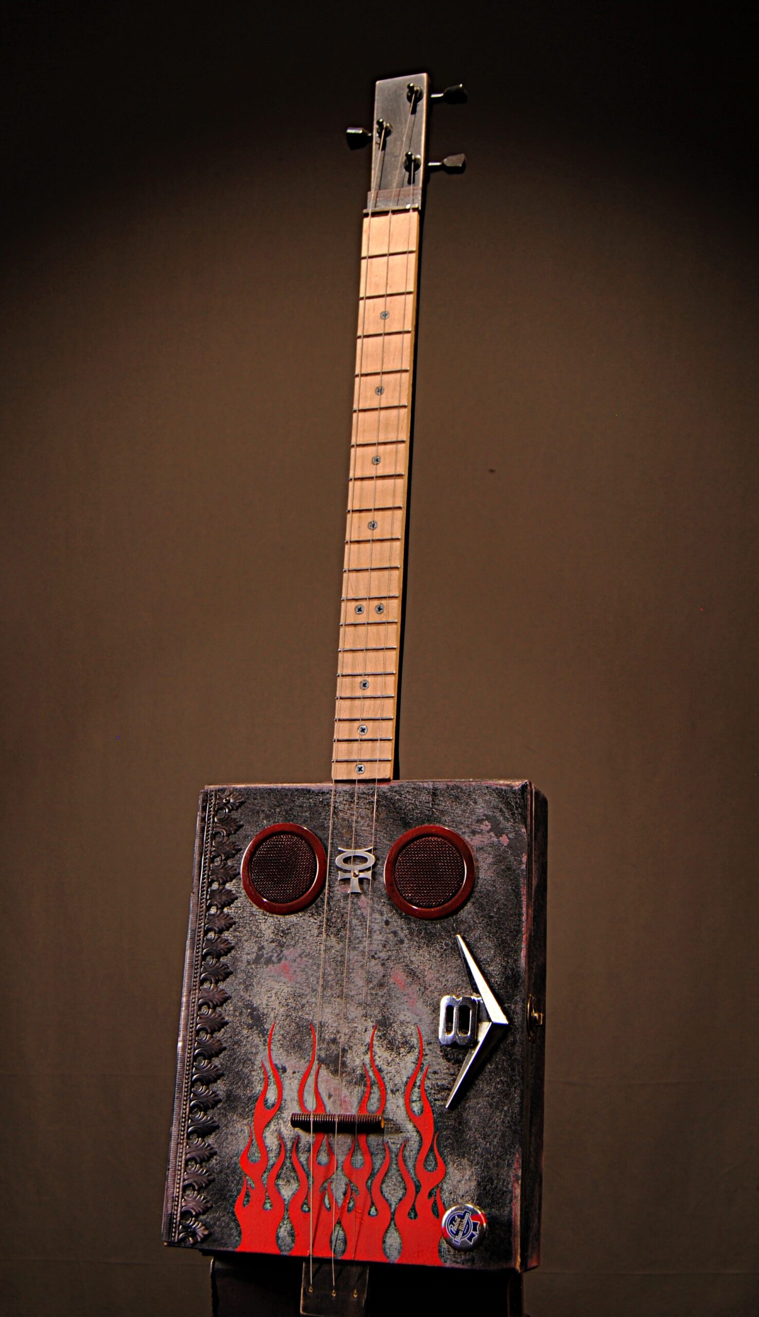 Flames Cigar Bpx Guitar View 2